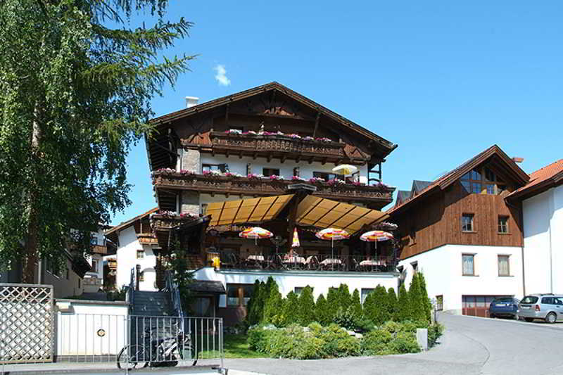 Hotel Tirolerhof Serfaus Exterior photo